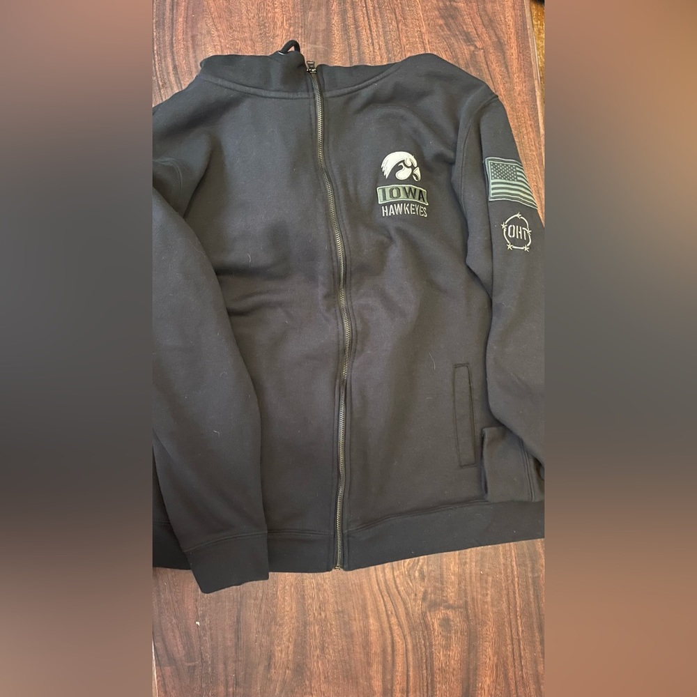 Iowa Hawkeye Sweatshirt Size Large